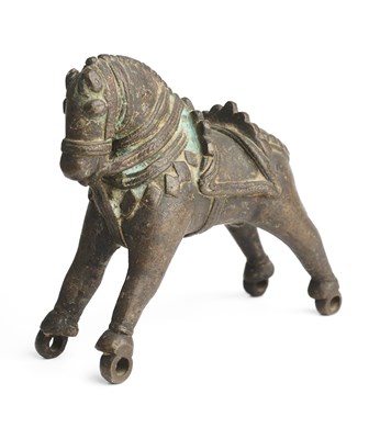 Lot 140 - A BRONZE TOY HORSE, RAJASTHAN, INDIA, 19TH CENTURY