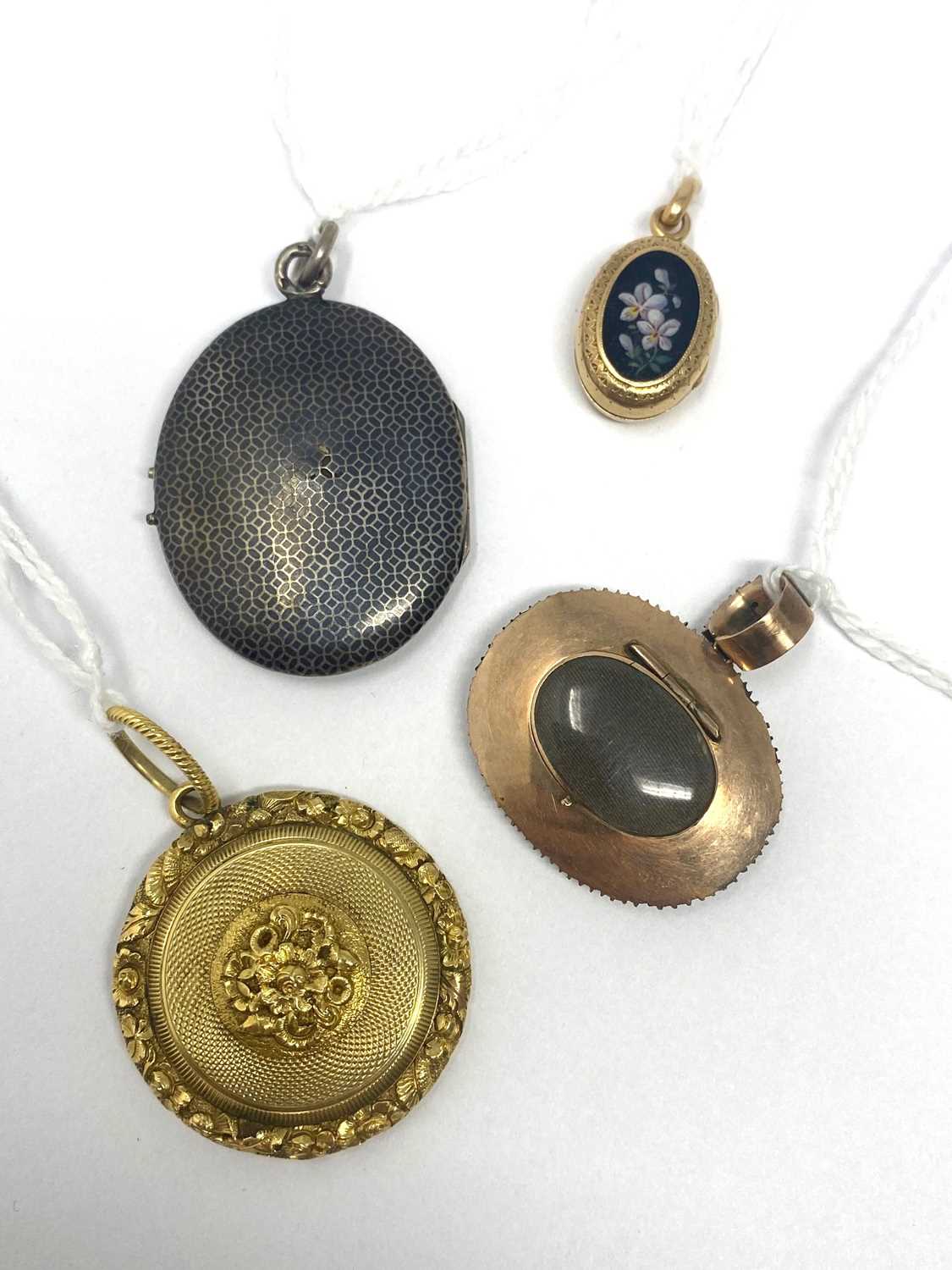 Lot 348 - FOUR ANTIQUE LOCKETS, 1800s AND LATER