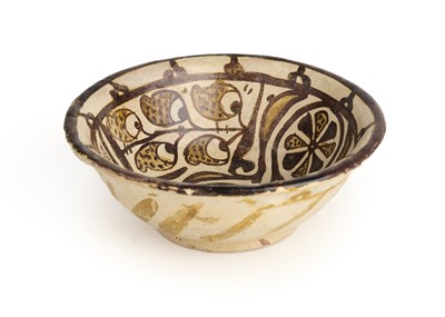 Lot 82 - A NISHAPUR IMITATION LUSTRE BOWL, PERSIA, 10TH CENTURY