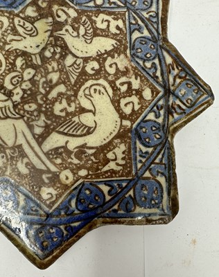 Lot 51 - A KASHAN LUSTRE STAR TILE, PERSIA, 14TH CENTURY