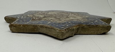 Lot 51 - A KASHAN LUSTRE STAR TILE, PERSIA, 14TH CENTURY