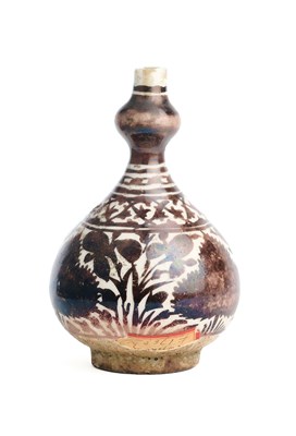 Lot 98 - A SMALL LUSTRE PAINTED POTTERY BOTTLE, SAFAVID, 17TH CENTURY