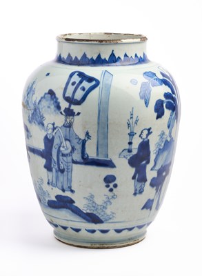 Lot 109 - A CHINESE BLUE AND WHITE JAR, TRANSITIONAL PERIOD (CIRCA 1640)
