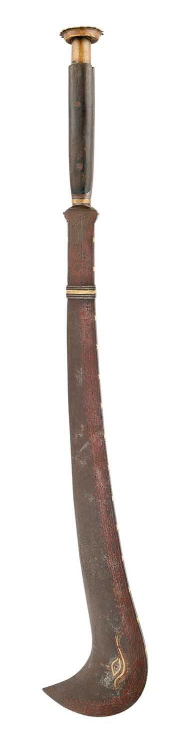 Lot 44 - A NORTH INDIAN OR NEPALESE CLEAVER (RAM DAO), 19TH CENTURY