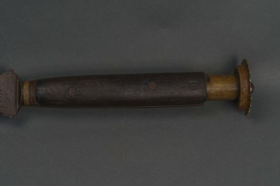 Lot 44 - A NORTH INDIAN OR NEPALESE CLEAVER (RAM DAO), 19TH CENTURY