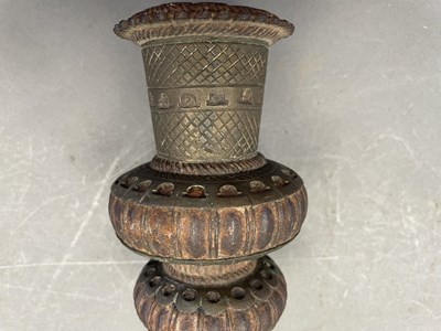 Lot 45 - AN INDIAN LANCE SHOE (BARSHA), 18TH/19TH CENTURY