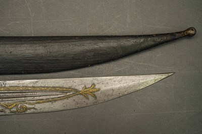 Lot 101 - A CAUCASIAN SHORTSWORD (QAMA), LATE 19TH CENTURY