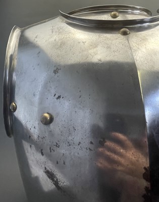 Lot 139 - A CAVALRY TROOPER’S CUIRASS