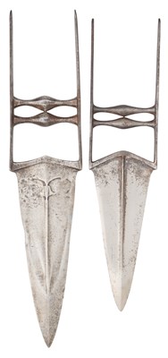 Lot 539 - □ TWO INDIAN DAGGERS (KATAR), LATE 18TH/19TH CENTURY