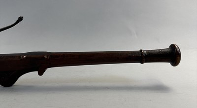 Lot 237 - AN ITALIAN STONEBOW, 17TH/18TH CENTURY