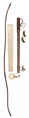 Lot 6 - A JAPANESE BOW (YUMI), BOW-STRING REEL, SIX ARROWS AND QUIVER (YADZUTSU), LATE EDO PERIOD, 19TH CENTURY AND 20TH CENTURY