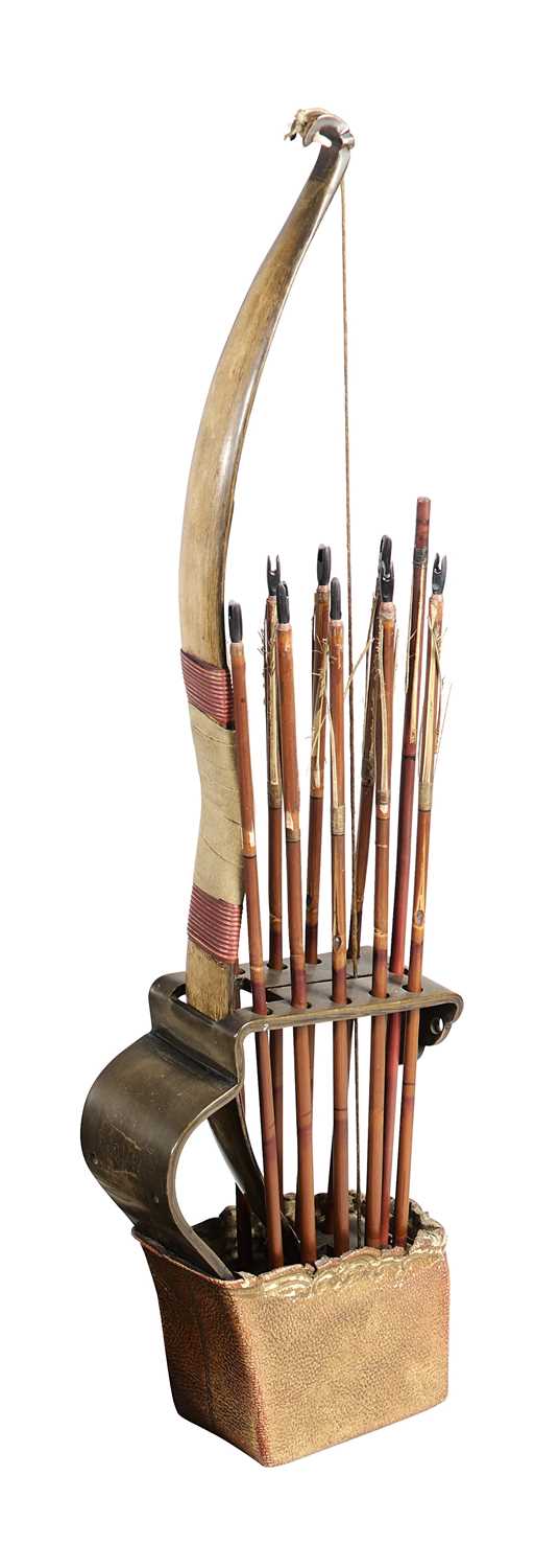 Lot 8 - A SMALL JAPANESE ARCHERY SET, EDO PERIOD, 19TH CENTURY