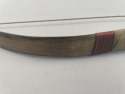 Lot 8 - A SMALL JAPANESE ARCHERY SET, EDO PERIOD, 19TH CENTURY