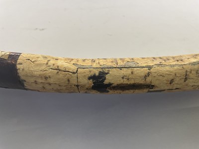 Lot 12 - A CHINESE STRENGTH-TESTING COMPOSITE BOW, QING DYNASTY, 19TH/20TH CENTURY