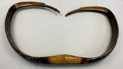 Lot 21 - THREE NORTH INDIAN DECORATED REFLEX COMPOSITE BOWS, 18TH/19TH CENTURY