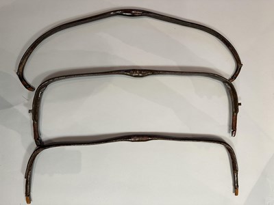 Lot 32 - THREE INDO-PERSIAN BOWS, 19TH CENTURY