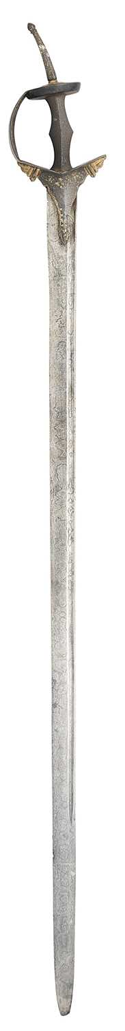 Lot 88 - AN INDIAN SWORD (KHANDA), 18TH/EARLY 19TH CENTURY