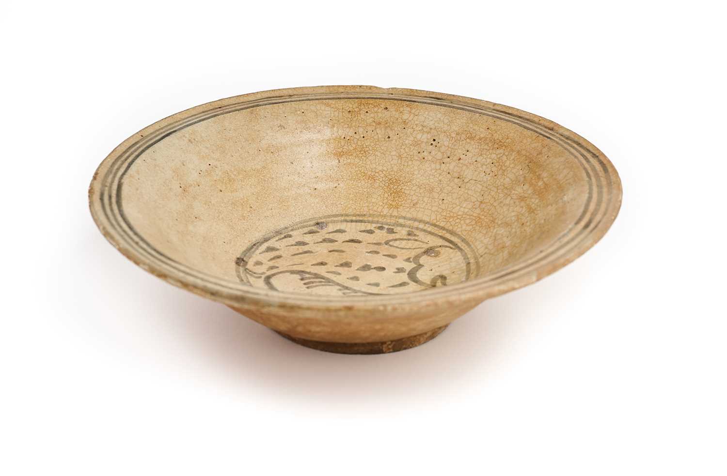 Lot 538 - A SUKHOTAI OR SAWANKHALOK BOWL, THAILAND, 14TH CENTURY