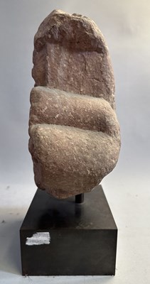 Lot 140 - A KUSHAN MOTTLED PINK SANDSTONE ARCHITECTURAL FINIAL, MATHURA, NORTHERN INDIA, 2ND/3RD CENTURY