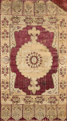 Lot 149 - AN OTTOMAN VELVET CUSHION COVER (YASTIK), BURSA, ANATOLIA, 17TH CENTURY