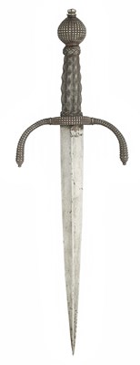 Lot 215 - A LEFT-HAND DAGGER, EARLY 17TH CENTURY PROBABLY GERMAN