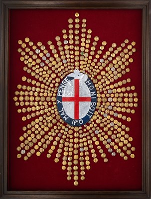 Lot 406 - A FRAMED DISPLAY OF BRITISH MILITARY BUTTONS