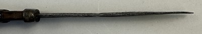 Lot 129 - A RARE VIKING KNIFE, 8TH/10TH CENTURY