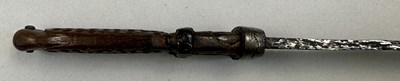 Lot 129 - A RARE VIKING KNIFE, 8TH/10TH CENTURY