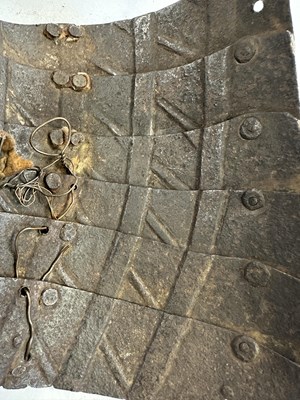 Lot 188 - A WESTERN EUROPEAN LONG TASSET FOR THE LEFT LEG, CIRCA 1530-40