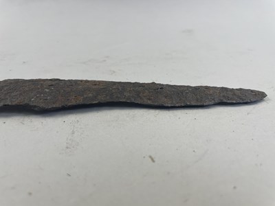 Lot 127 - A LURISTAN IRON AGE III DAGGER, CIRCA 900-600 B.C.