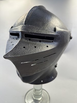 Lot 175 - A COMPOSITE CLOSE HELMET, CIRCA 1510-20, PROBABALY FLEMISH