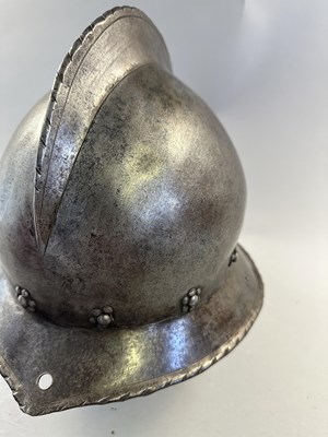 Lot 177 - A RARE NORTH ITALIAN COMB MORION, CIRCA 1540-50