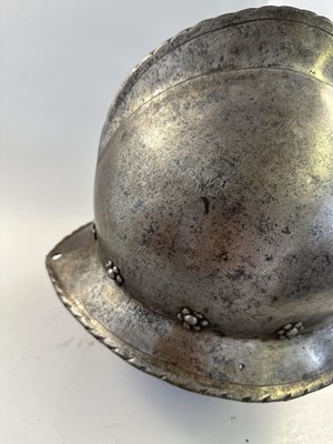 Lot 177 - A RARE NORTH ITALIAN COMB MORION, CIRCA 1540-50
