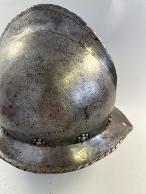 Lot 177 - A RARE NORTH ITALIAN COMB MORION, CIRCA 1540-50