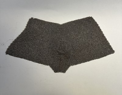 Lot 183 - A RARE MAIL GROIN DEFENCE, SECOND HALF OF THE 16TH CENTURY, PROBABLY GERMAN