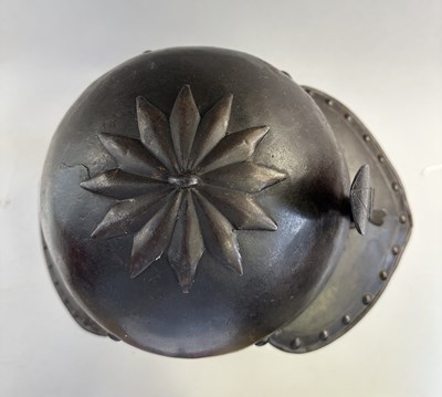 Lot 180 - A RARE WELL-MADE ZISCHÄGGE OF SIEGE WEIGHT, MID-17TH CENTURY, SOUTH GERMAN OR EAST EUROPEAN