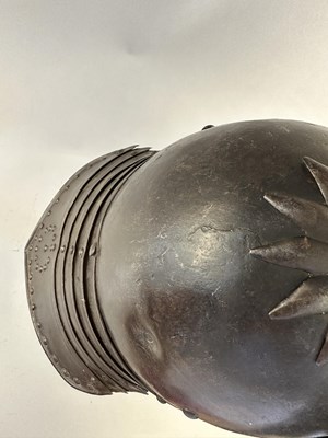 Lot 180 - A RARE WELL-MADE ZISCHÄGGE OF SIEGE WEIGHT, MID-17TH CENTURY, SOUTH GERMAN OR EAST EUROPEAN