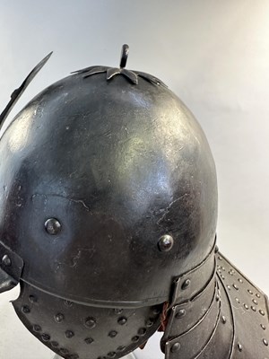 Lot 181 - A RARE ZISCHÄGGE OF SIEGE WEIGHT, MID-17TH CENTURY, SOUTH GERMAN OR EAST EUROPEAN