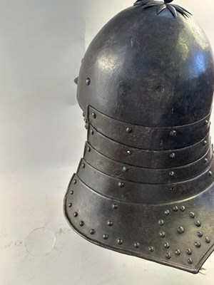Lot 181 - A RARE ZISCHÄGGE OF SIEGE WEIGHT, MID-17TH CENTURY, SOUTH GERMAN OR EAST EUROPEAN
