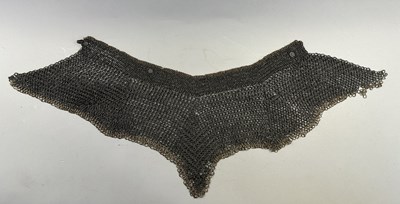 Lot 182 - A RARE EUROPEAN MAIL CAPE OR PISAIN, LATE 15TH/EARLY 16TH CENTURY, PROBABLY GERMAN