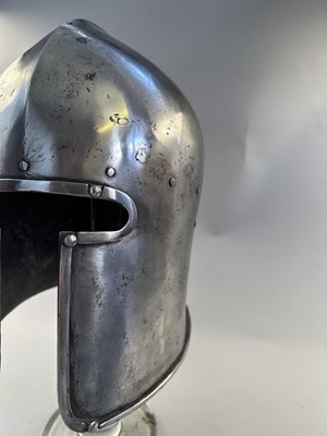 Lot 260 - A RARE ITALIAN BARBUTA, THE SKULL, MILANESE LATE 15TH CENTURY