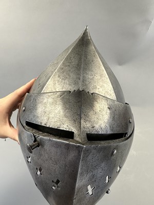 Lot 176 - A RARE SOUTH GERMAN CLOSE HELMET, CIRCA 1560
