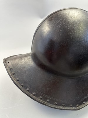 Lot 179 - A NORTH EUROPEAN HEAVY HELMET OF OFFICER'S QUALITY, CIRCA 1620-30
