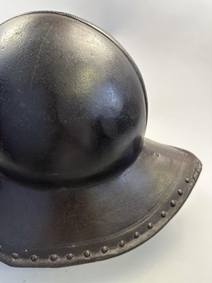 Lot 179 - A NORTH EUROPEAN HEAVY HELMET OF OFFICER'S QUALITY, CIRCA 1620-30