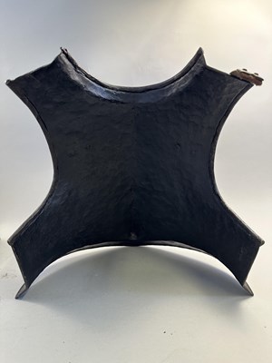 Lot 185 - A NORTH EUROPEAN SIEGE-WEIGHT CUIRASS, MID-17TH CENTURY