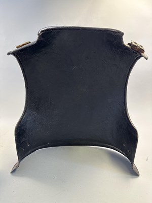 Lot 185 - A NORTH EUROPEAN SIEGE-WEIGHT CUIRASS, MID-17TH CENTURY