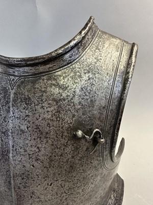 Lot 185 - A NORTH EUROPEAN SIEGE-WEIGHT CUIRASS, MID-17TH CENTURY