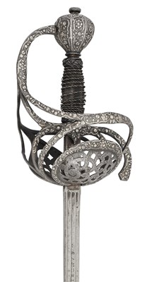 Lot 159 - A FINE NORTH EUROPEAN RAPIER WITH SILVER-ENCRUSTED HILT, CIRCA 1600-20, ENGLISH OR GERMAN