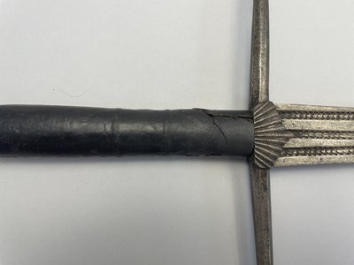 Lot 155 - A TWO HAND SWORD, EARLY 16TH CENTURY, PROBABLY SPANISH