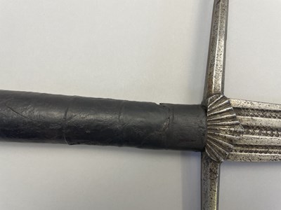 Lot 155 - A TWO HAND SWORD, EARLY 16TH CENTURY, PROBABLY SPANISH